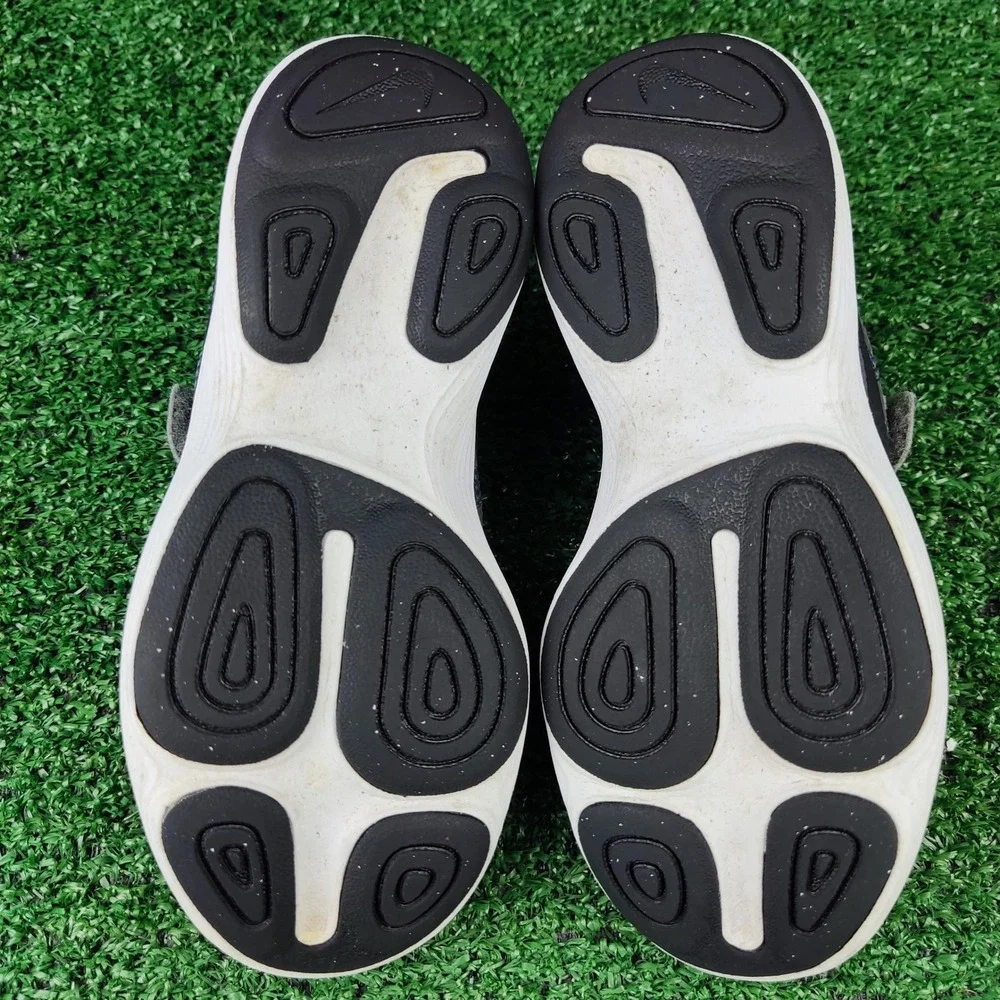 Nike revolution sneakers